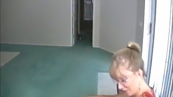 Mature Lady With Sexy Body And Big Load Enjoys It Rough