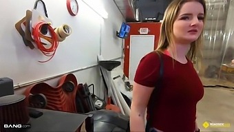 Amateur Mechanic Gets Paid In Reverse Cowgirl By Busty Blonde Roadside