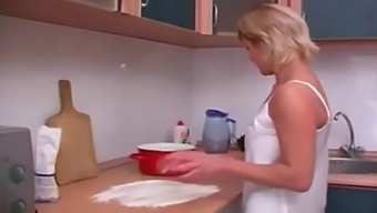 Russian Mature And Young Couple Caught On Camera By An Unknown Voyeur