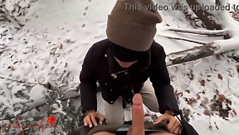 Luna'S Public Snowy Blowjob Almost Gets Her Caught