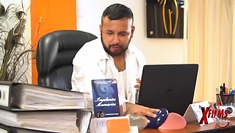 A Peruvian Custodian Dons A Medical Uniform To Arouse A Curvy Venezuelan Woman