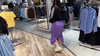 Beautiful Amateur Wife Gets Doggystyle Sex At The Mall