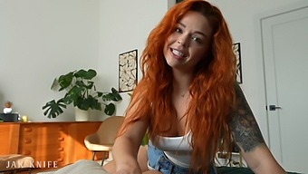 Redhead Girl Sinatra Monroe Makes A Sex Tape For Her Cuck Boyfriend At The Gym